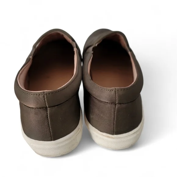 A New Day Quilted Slip Ons - Picture 2 of 5